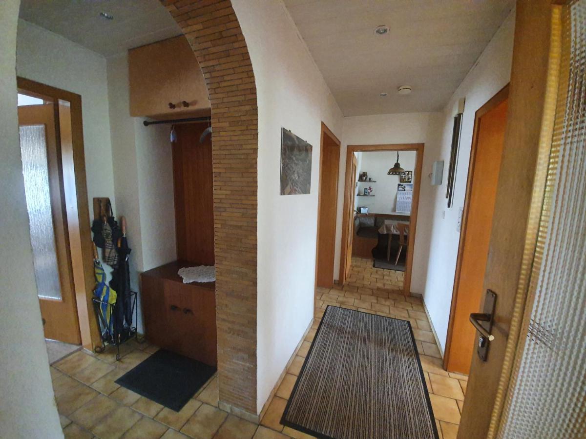 Ferienwohnung Woelbert Altendiez Esterno foto