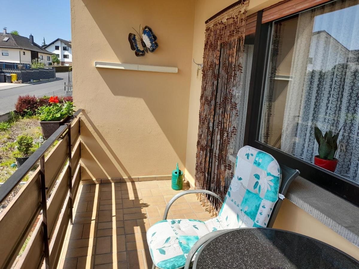 Ferienwohnung Woelbert Altendiez Esterno foto