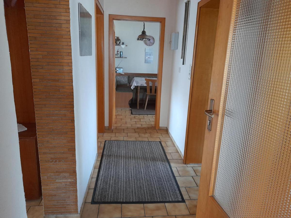 Ferienwohnung Woelbert Altendiez Esterno foto