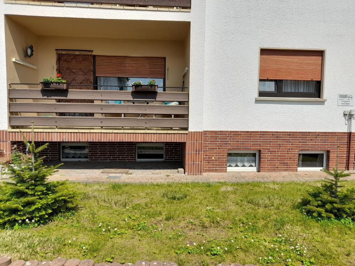 Ferienwohnung Woelbert Altendiez Esterno foto