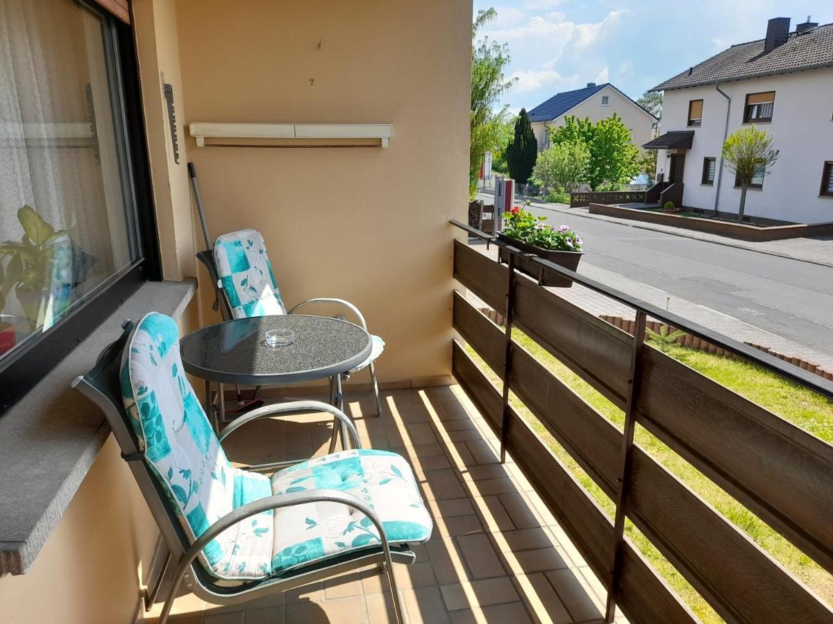 Ferienwohnung Woelbert Altendiez Esterno foto